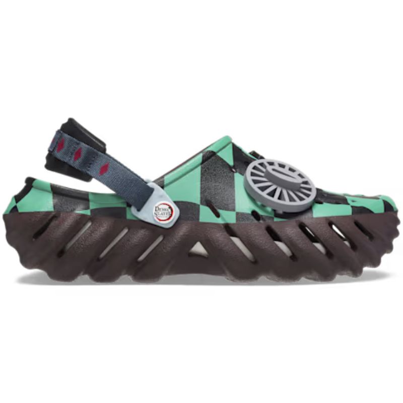 Crocs Demon Slayer Tanjiro Peru 3