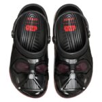 Sandalias Crocs STAR WARS™ Darth Vader Classic Clog